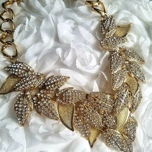 BCBGMAXAZRIA Pavé Stone Leaf Necklace
